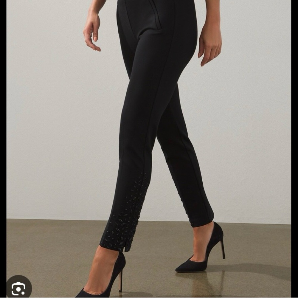 *NWT* Chico’s Juliet Beaded Slim Fit Black Ankle Pant